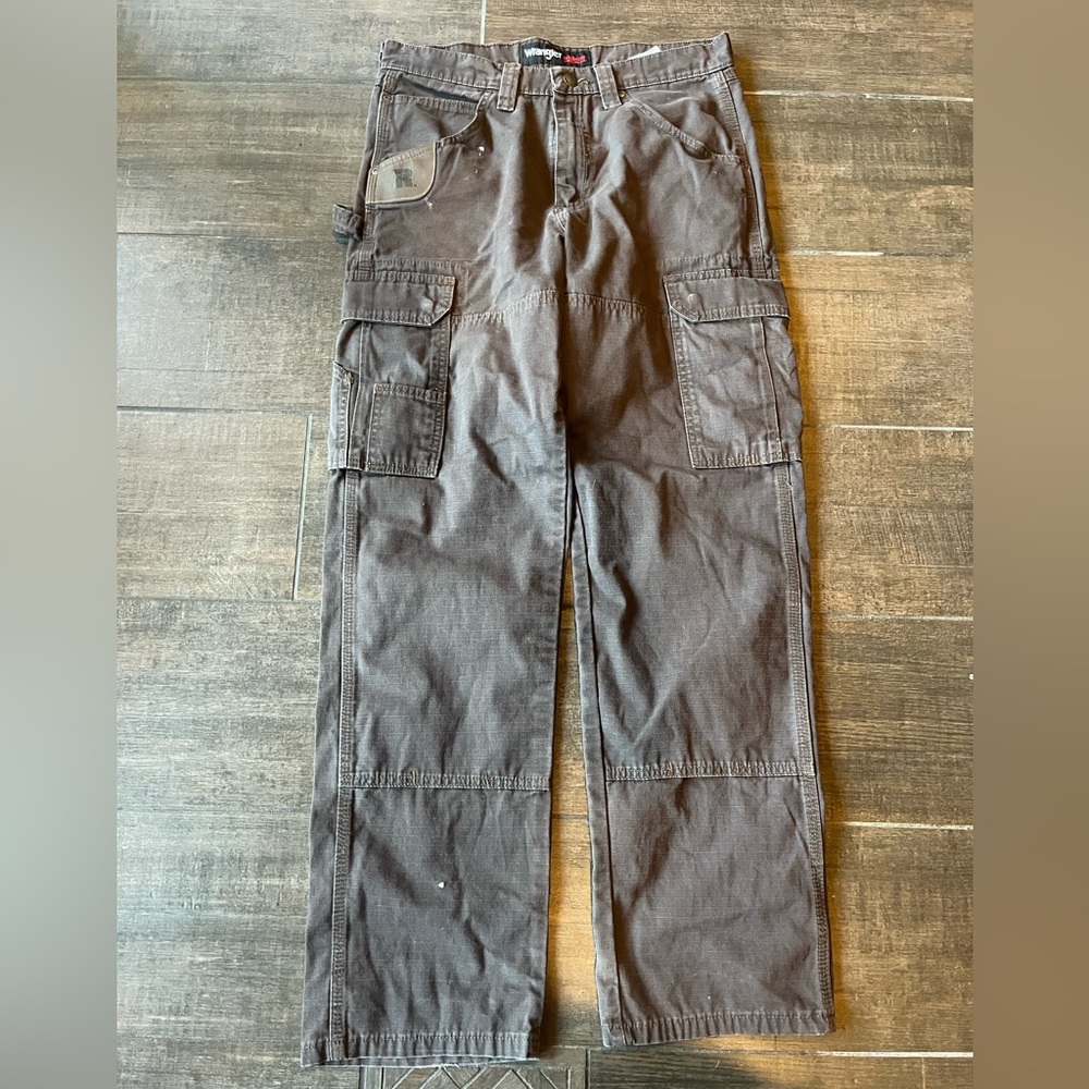 Brown wrangler pants size 31/32